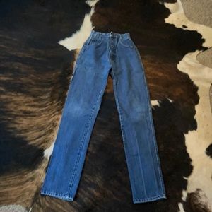 Izard Mountain Jean Company